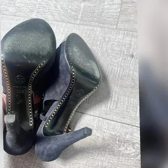 Chanel Captoe Slingback Suede Heels - Picture 5 of 8